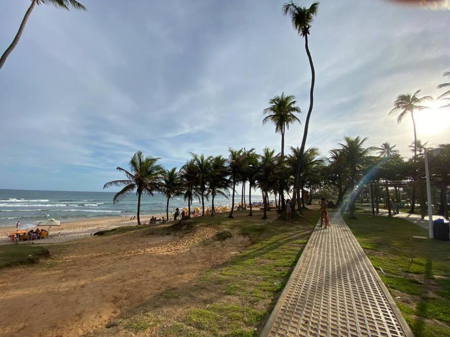 Casa Em Praia Do Flamengo - Salvador Eksteriør bilde